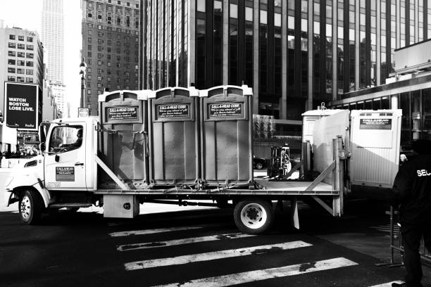Best High-end porta potty rental  in Hueytown, AL